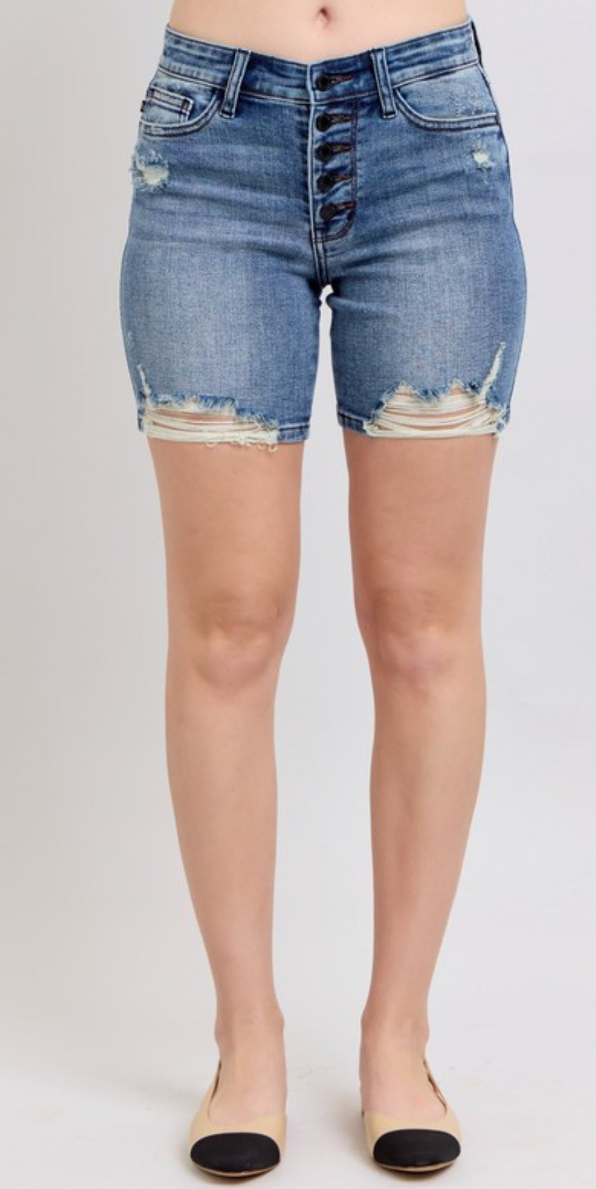 “Wildwood Days” Button Fly Distressed Shorts/Judy Blue
