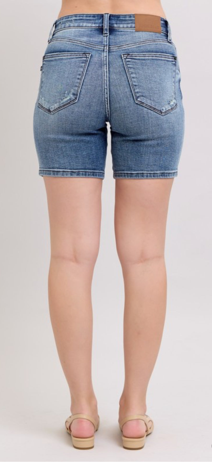 “Wildwood Days” Button Fly Distressed Shorts/Judy Blue