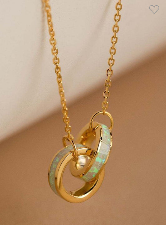 Interlocking Circles Necklace