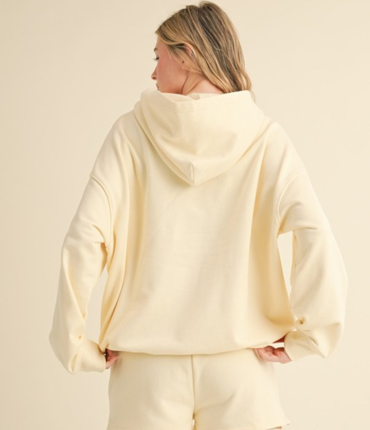 Malibu Athletic Club Hoodie/yellowish-cream